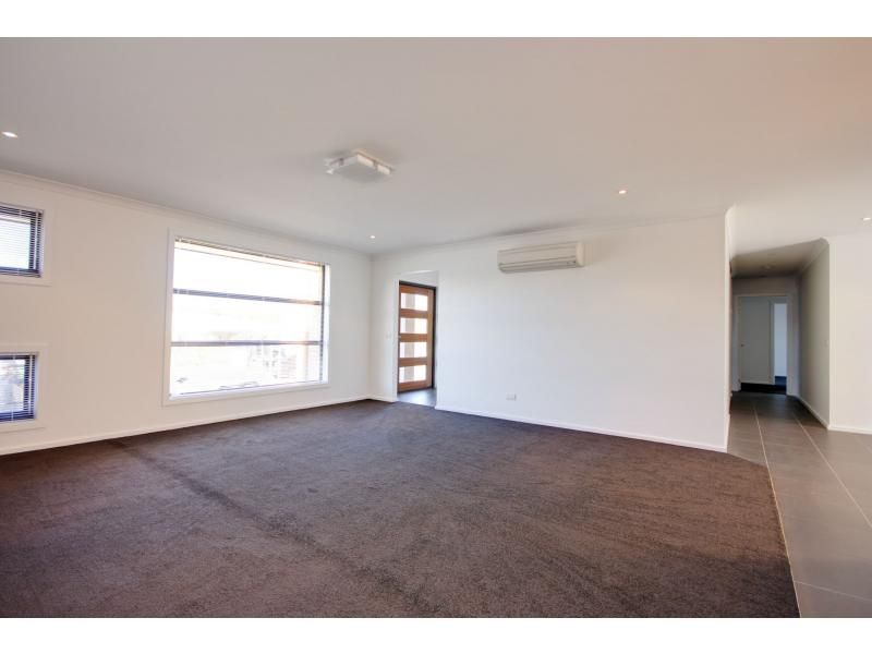 32 Washington Drive, STONY RISE TAS 7310, Image 2