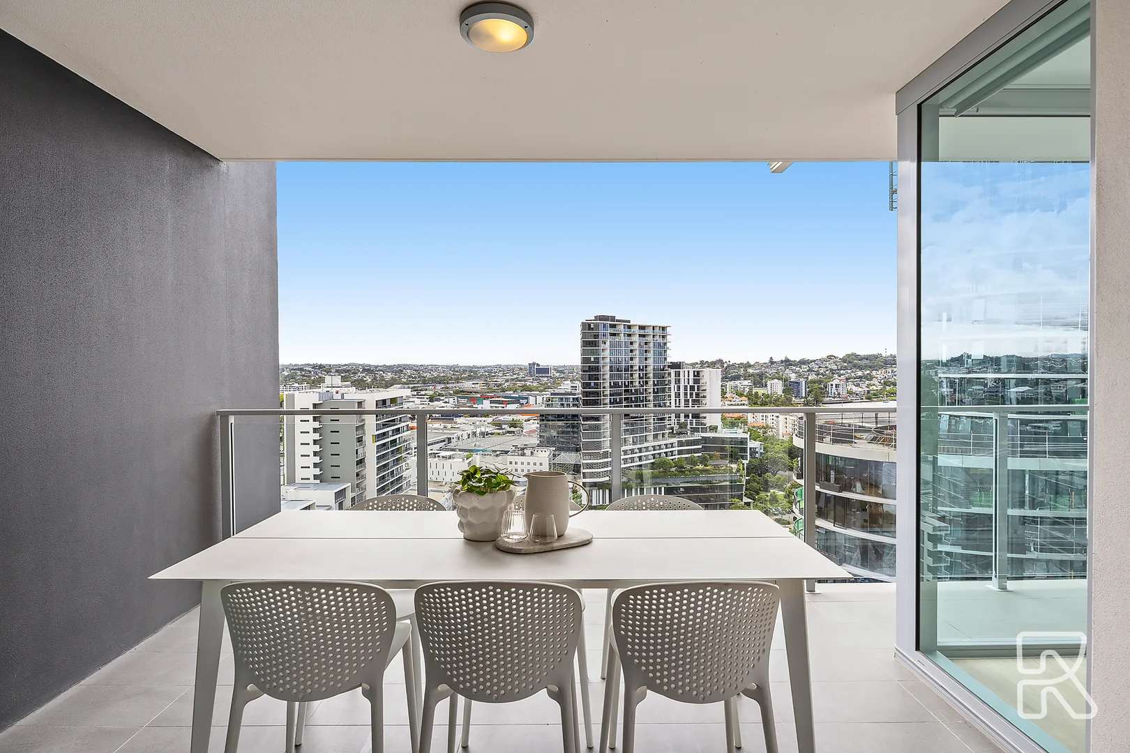 Additional image 9 of 1802/30 Festival Place, Newstead QLD 4006