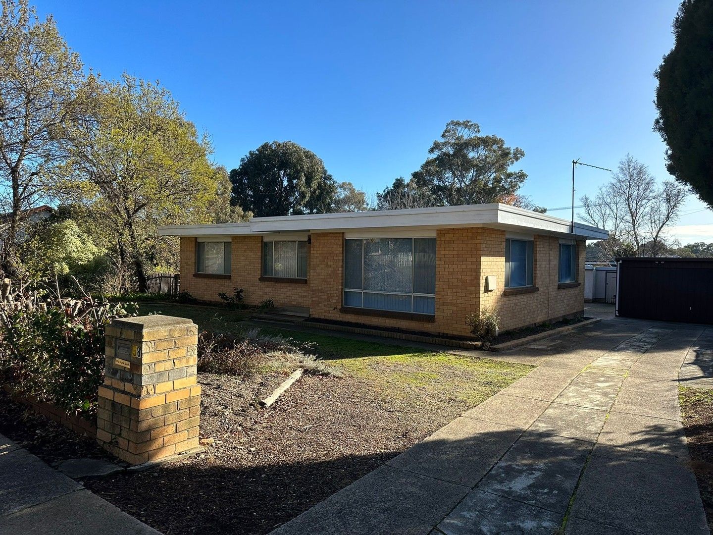 58 Belconnen Way, Page ACT 2614, Image 2