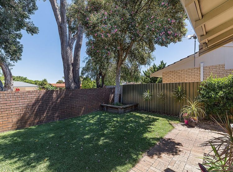 4/30 Collinson Way, Leeming WA 6149, Image 2