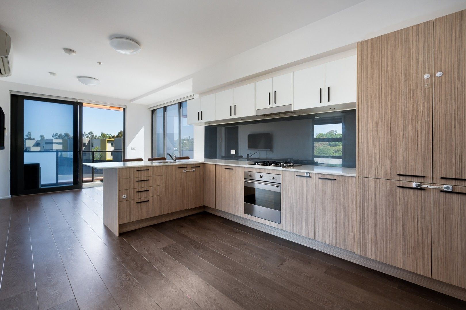 2 bedrooms Apartment / Unit / Flat in 201/77 Galada Avenue PARKVILLE VIC, 3052