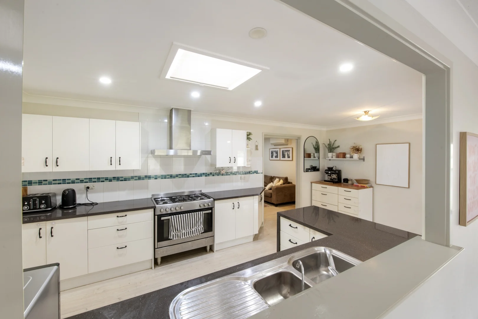 Additional image 9 of 48 Maxwell Avenue, Gorokan NSW 2263