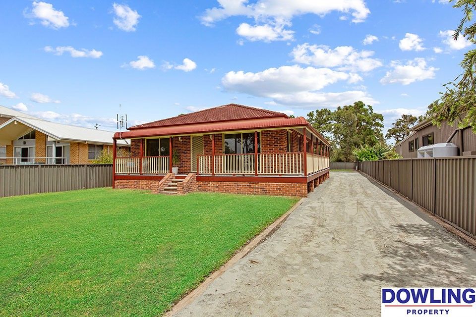 17 Waterfront Road, Swan Bay NSW 2324, Image 0