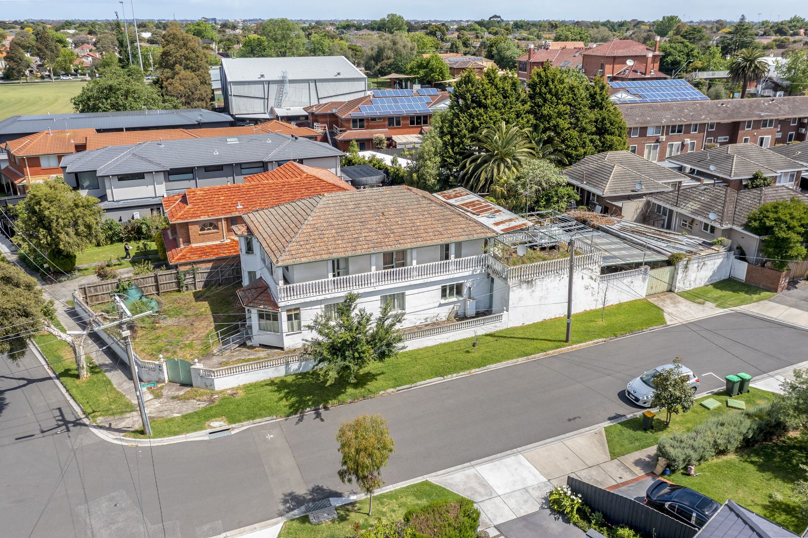 1 Vine Grove, Carnegie VIC 3163, Image 2