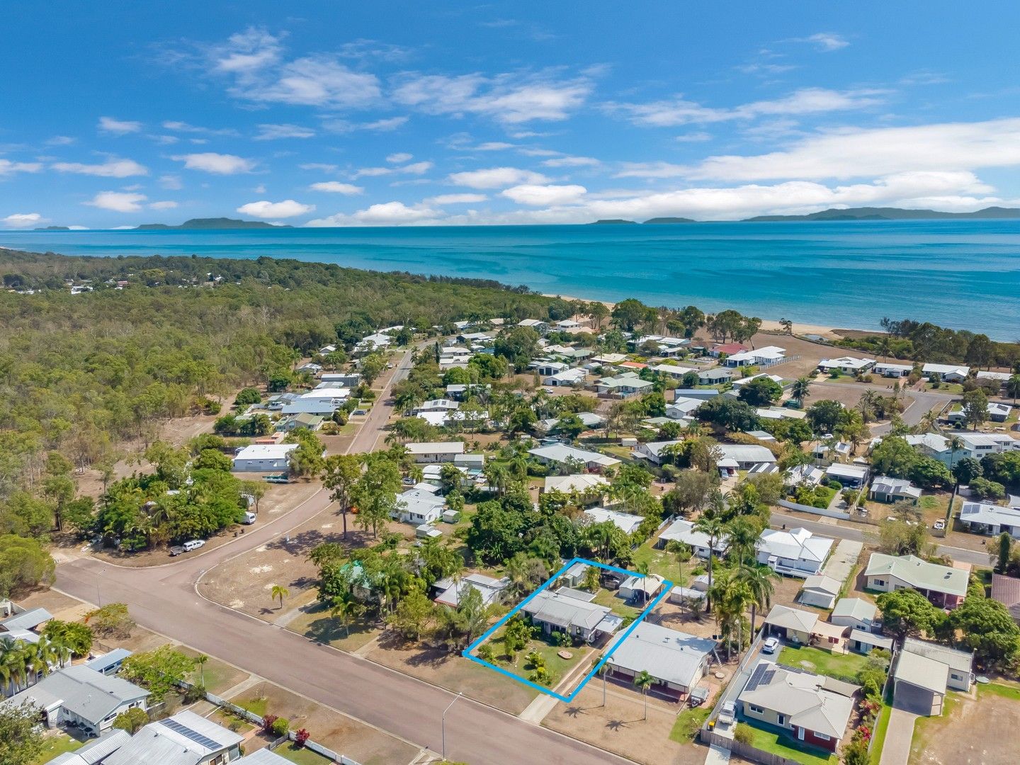 176 Ocean Parade, Balgal Beach QLD 4816, Image 0