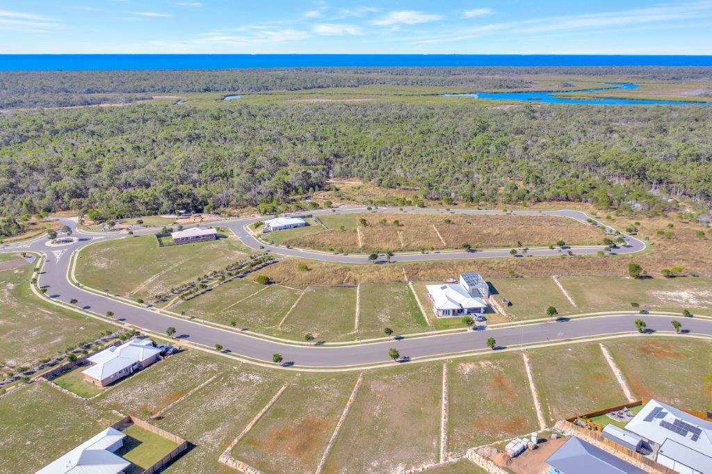 1 The Sands Estate, Tannum Sands QLD 4680 Domain
