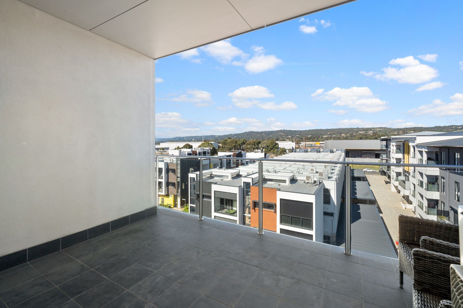 401/2 Eliza Place, Tonsley SA 5042, Image 2