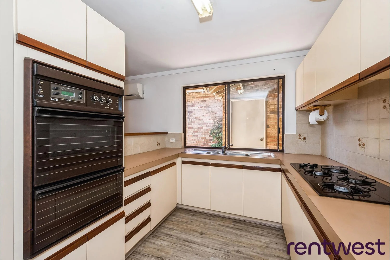 Additional image 8 of 12/26 Earlston Way, Booragoon WA 6154