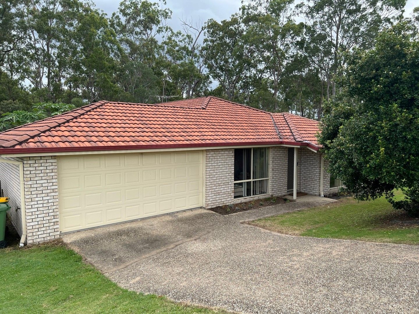 4 bedrooms House in 26 Tuckeroo Drive FLAGSTONE QLD, 4280