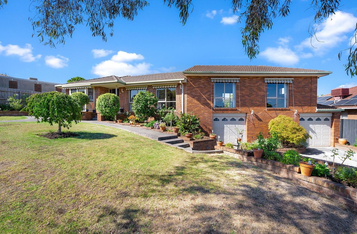 17 Cheriton Drive, Mooroolbark VIC 3138, Image 0