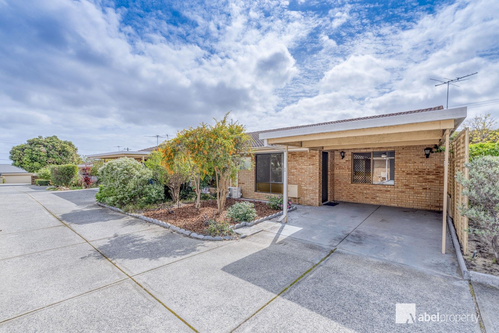 2 bedrooms Villa in 5/44 Croydon Avenue YOKINE WA, 6060