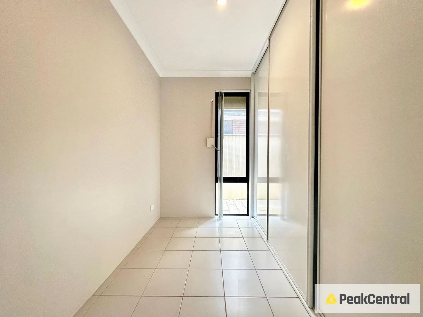 Additional image 11 of 2 Okra Court, Lake Coogee WA 6166