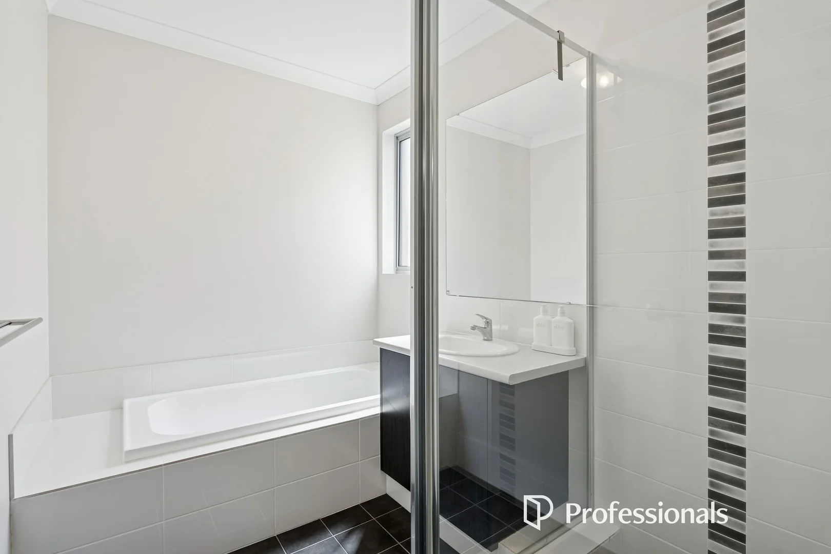 Additional image 14 of 21 Pinehurst Street, Yanchep WA 6035