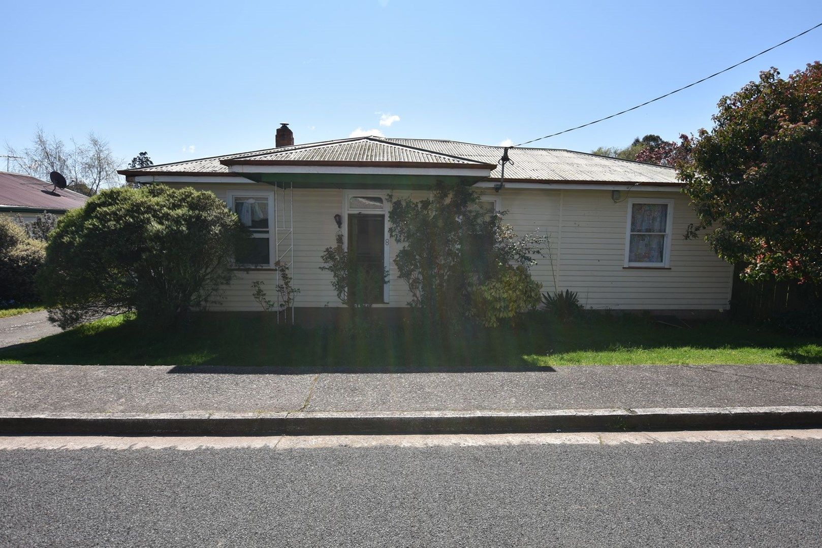 8 Grigg Street, Deloraine TAS 7304, Image 0