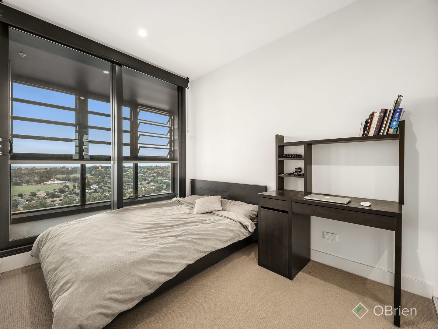 2209/850 Whitehorse Road, Box Hill VIC 3128, Image 2