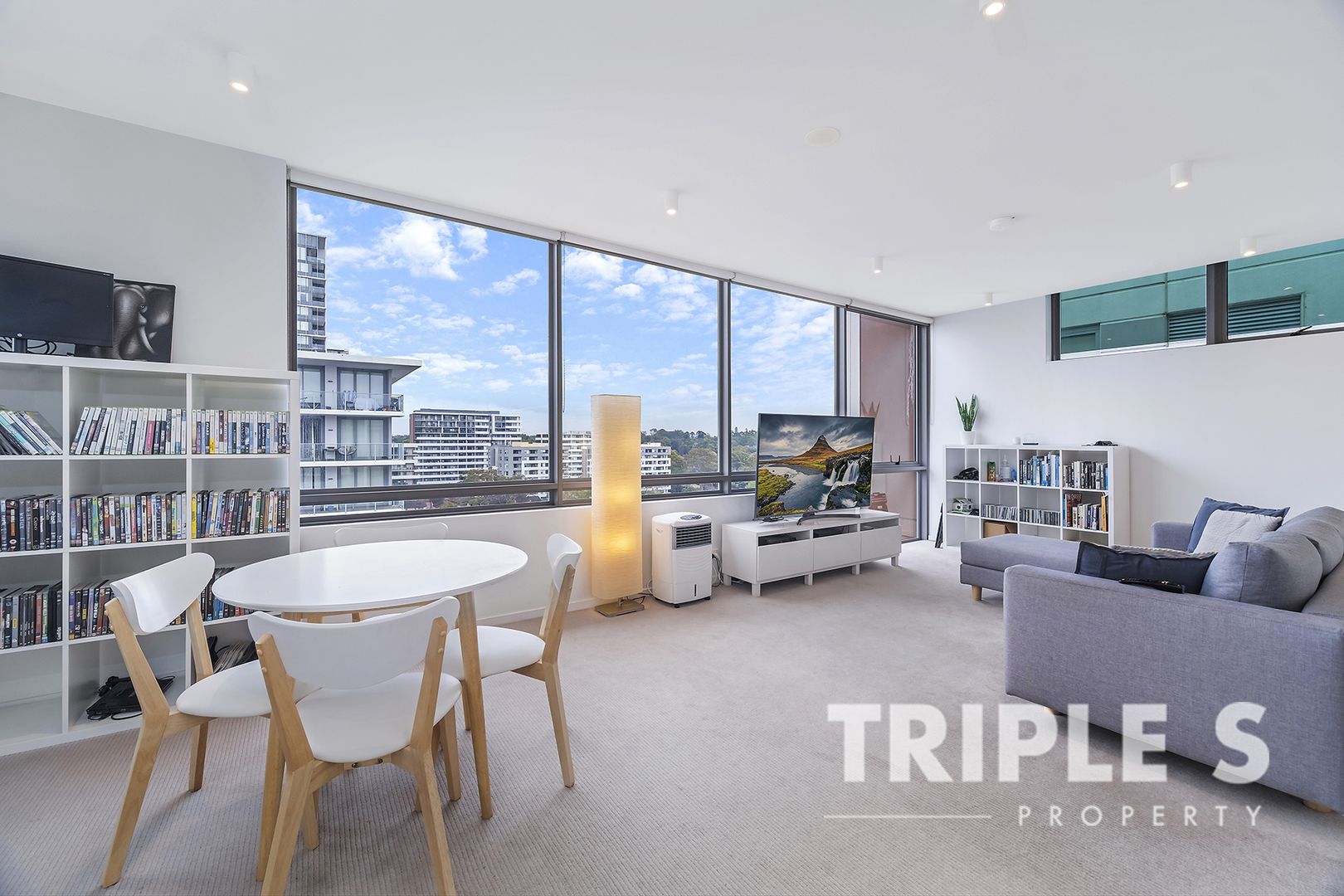 1211/4 Saunders Close, Macquarie Park Property History & Address