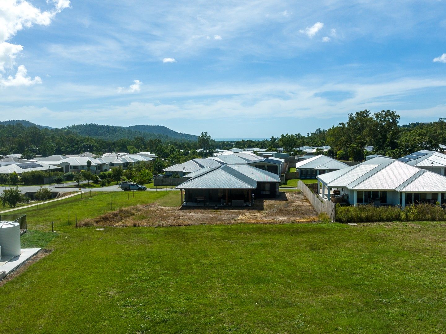 3 Oleander Court, Cannon Valley QLD 4800, Image 2