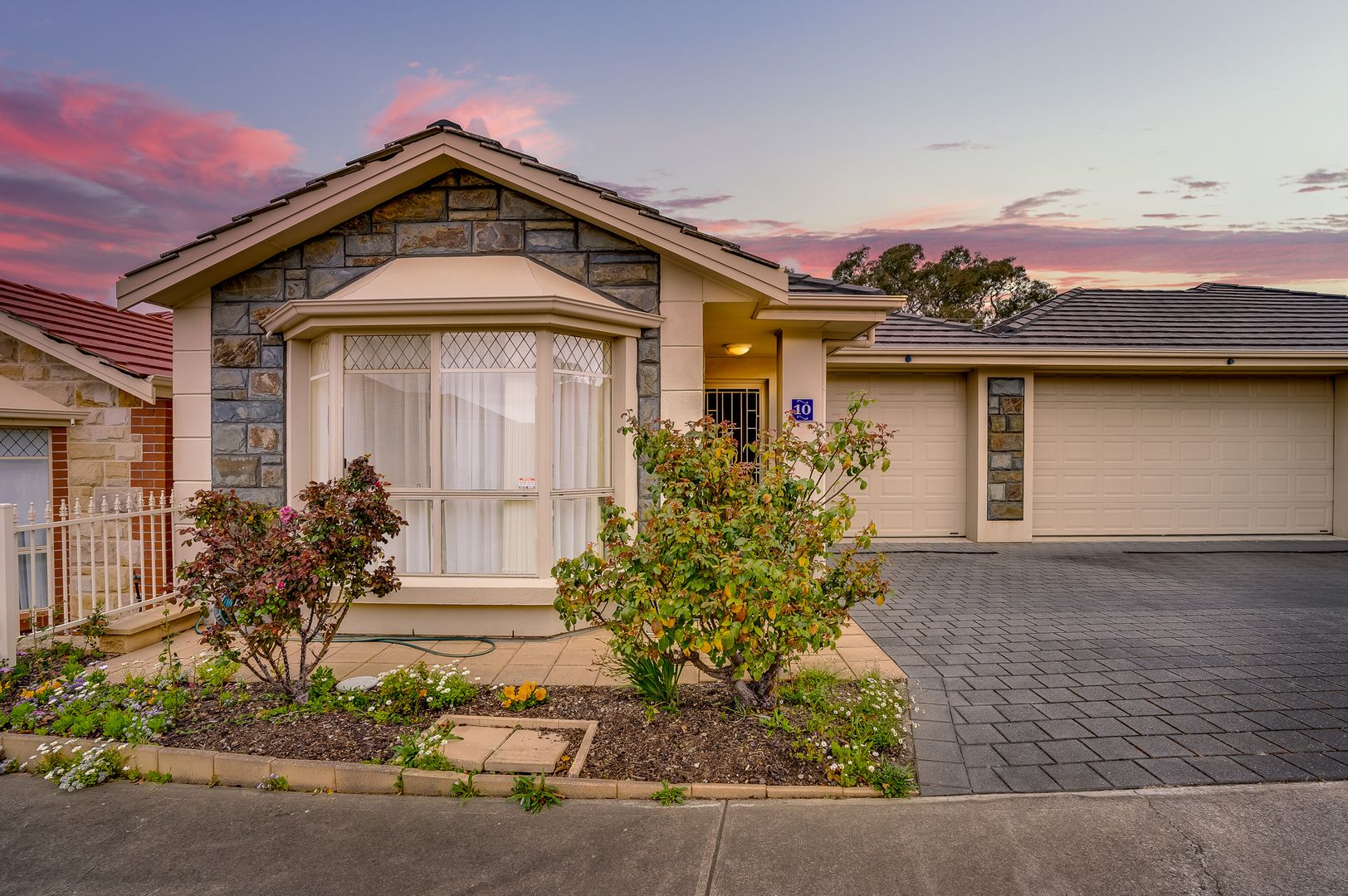 10 41 53 Pine Avenue Victor Harbor Sa 5211 Domain