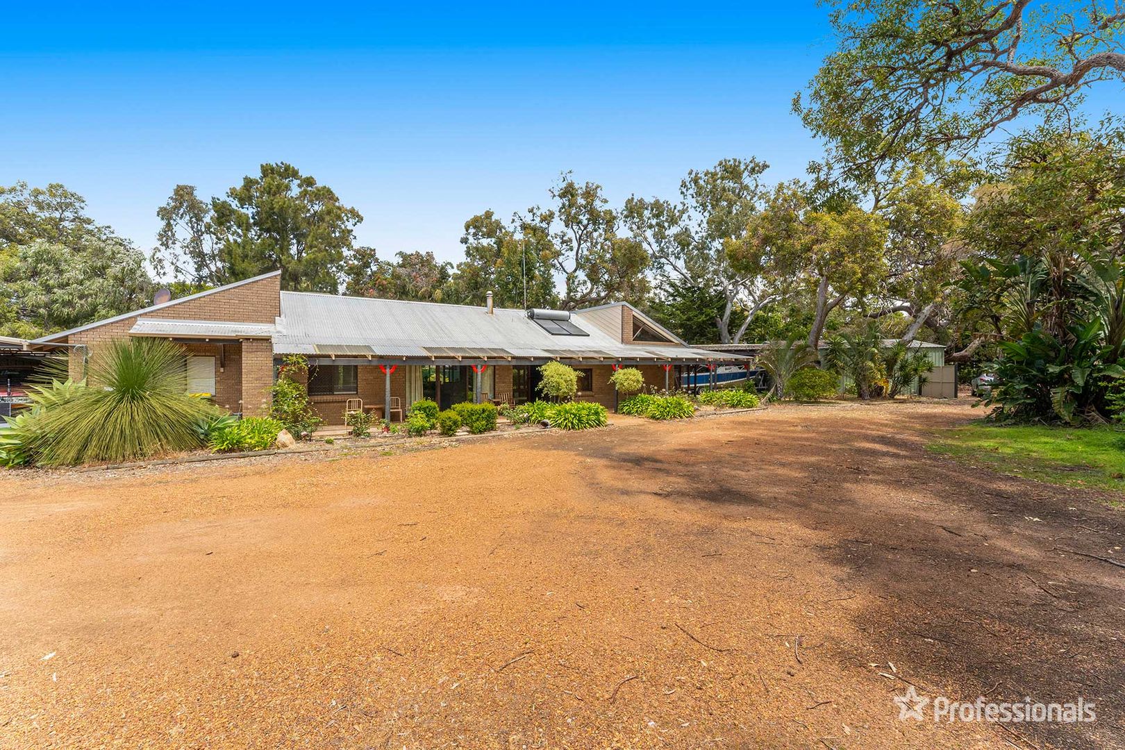 15 Nutbush Avenue, Falcon WA 6210, Image 1