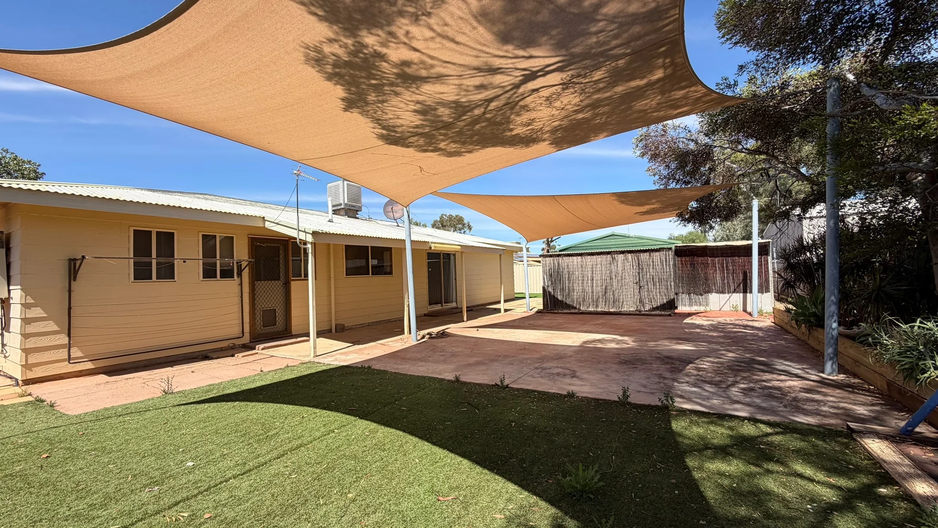87 Stuart Rd, Roxby Downs SA 5725 | Domain