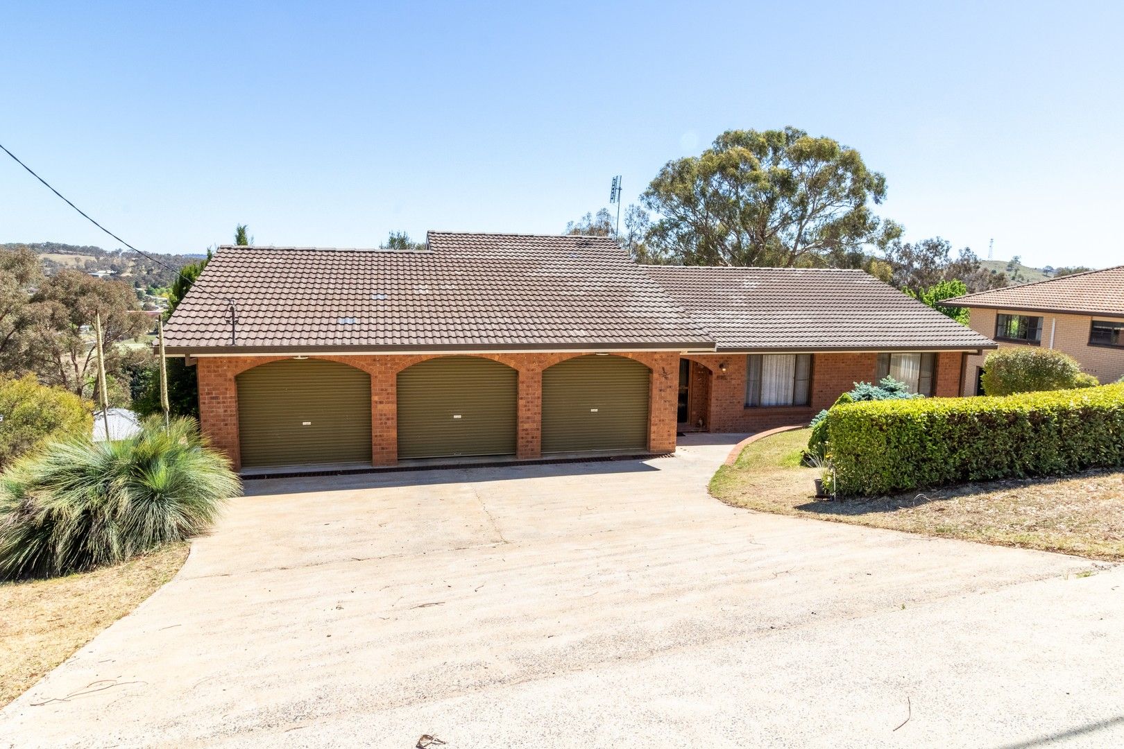 217E Croudace Street, Walcha NSW 2354, Image 0