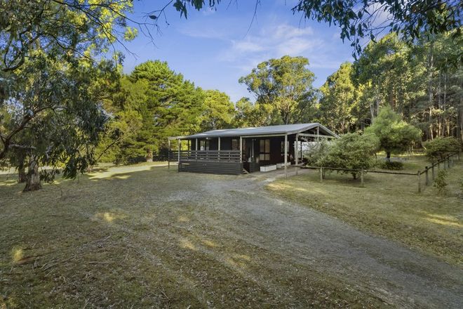 Picture of 9 Pinchgut Road, ROCKLYN VIC 3364