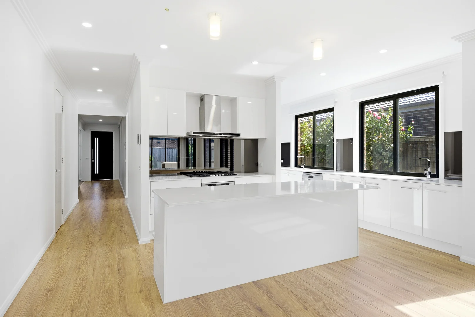 Additional image 4 of 22 Walbrook Drive, Clyde North VIC 3978