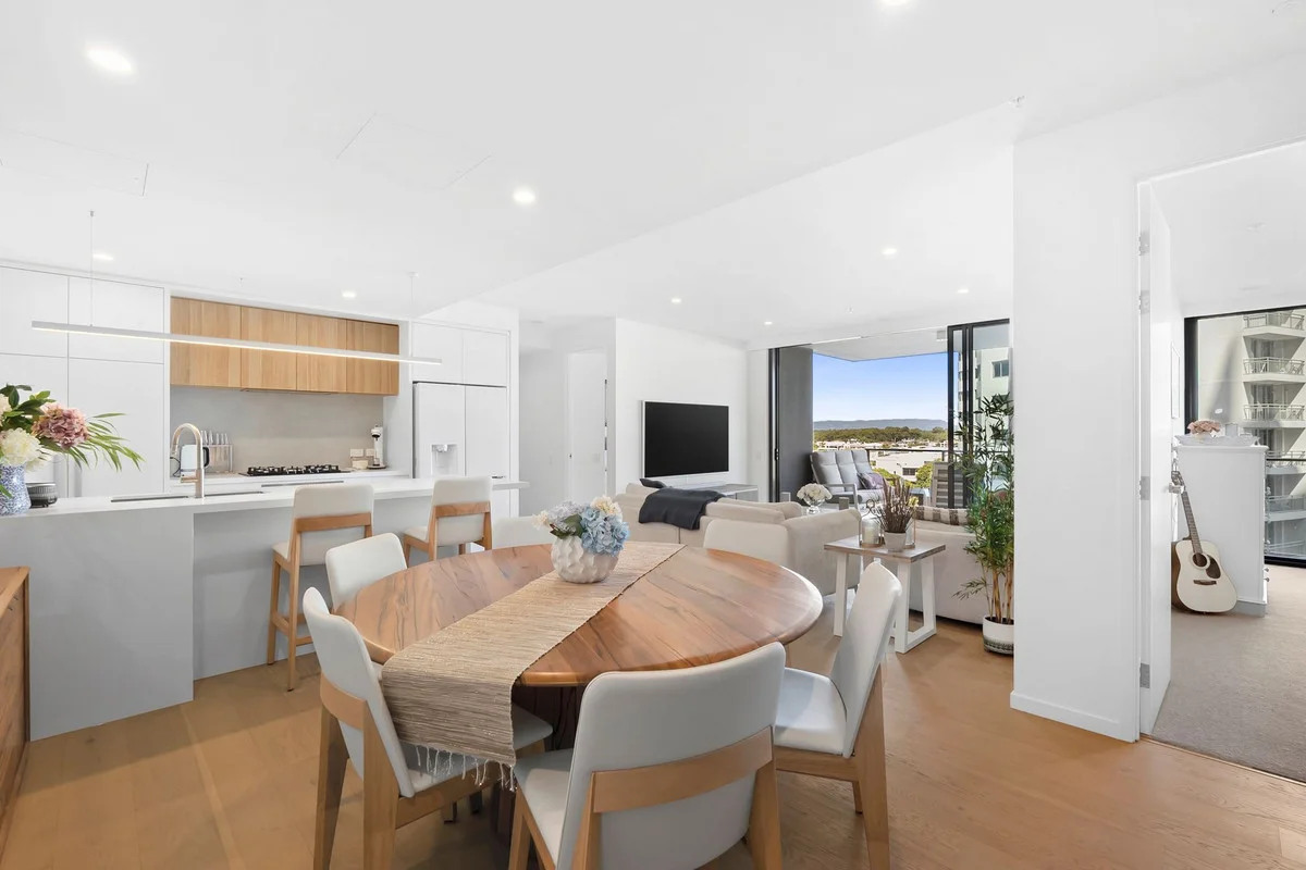 56/25 Woodroffe Avenue, Main Beach QLD 4217