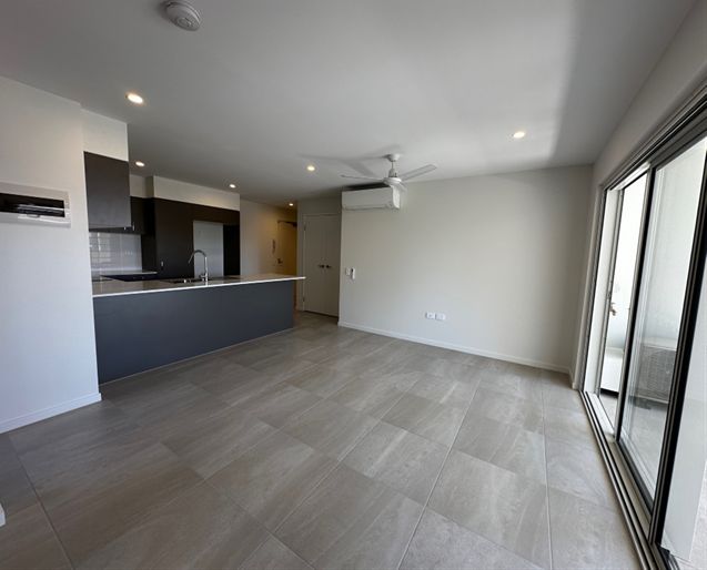 2 bedrooms Apartment / Unit / Flat in 34/27 Verney Street KINGS BEACH QLD, 4551