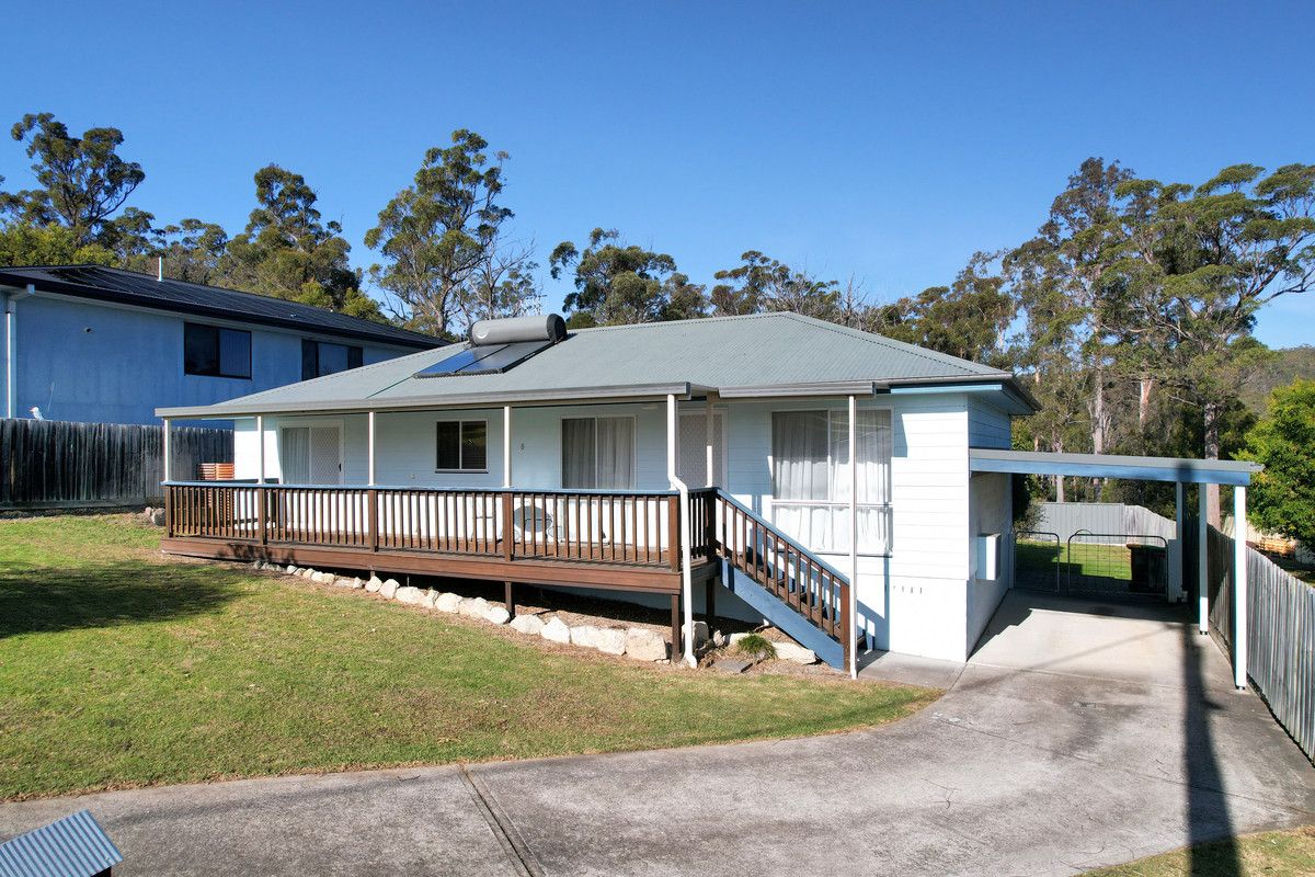 8 George Street, South Pambula NSW 2549, Image 1