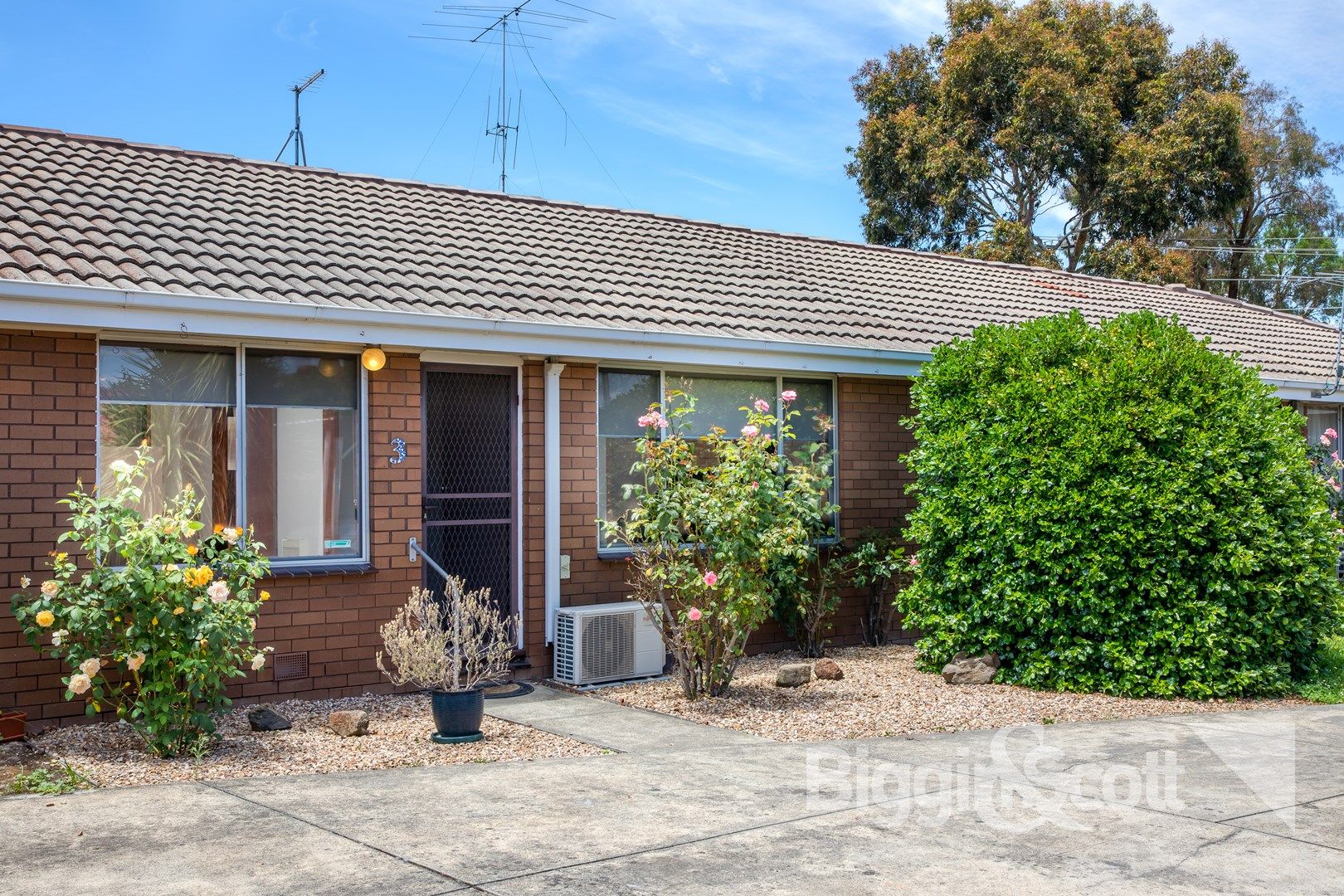 3/6 Marilyn Street, Wendouree VIC 3355, Image 0