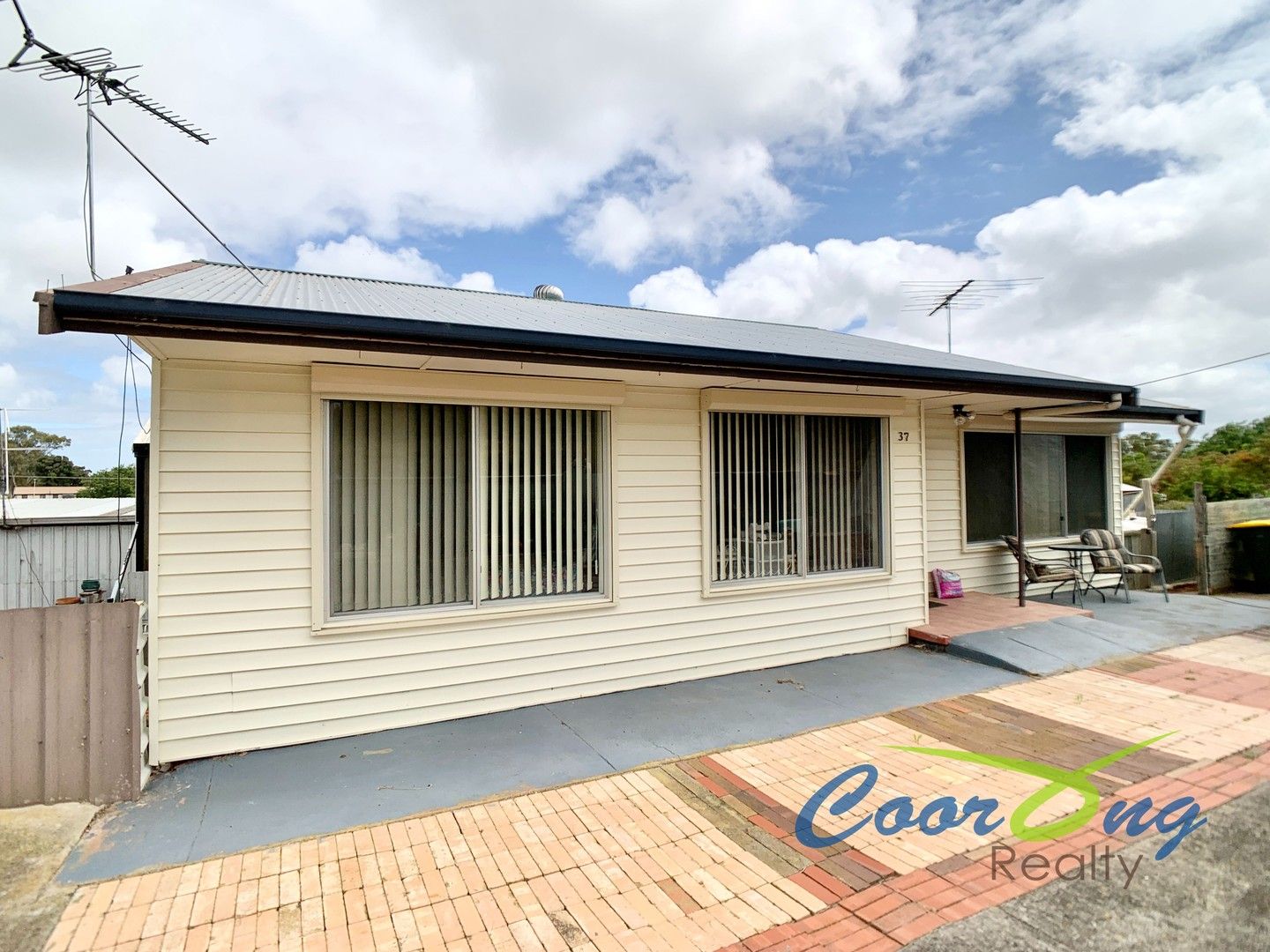 37 East Terrace, Meningie SA 5264, Image 0