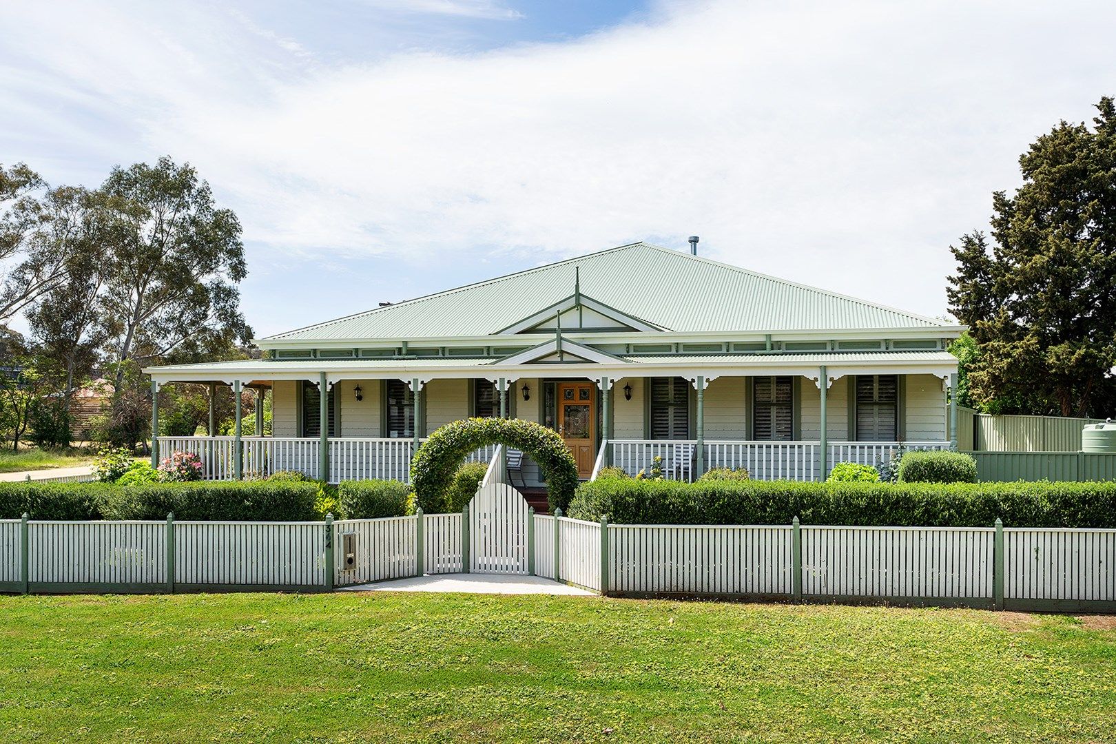 364 Barker Street, Castlemaine VIC 3450, Image 0