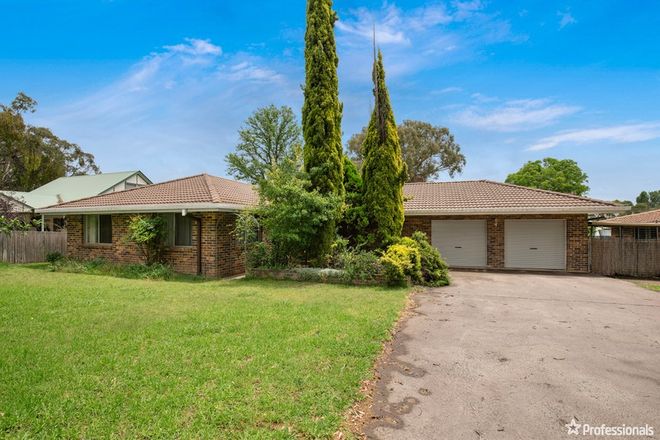 Picture of 9 St Johns Avenue, ARMIDALE NSW 2350