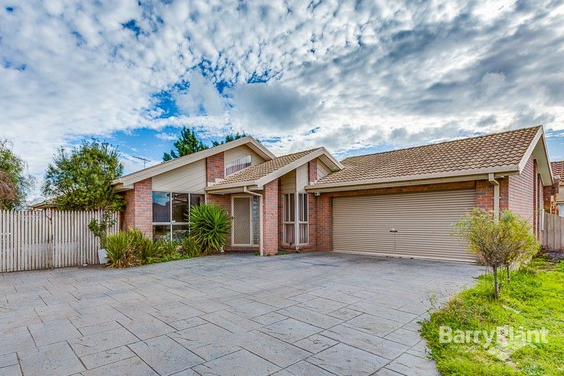 2 Penshurst Court, Hillside VIC 3037, Image 0