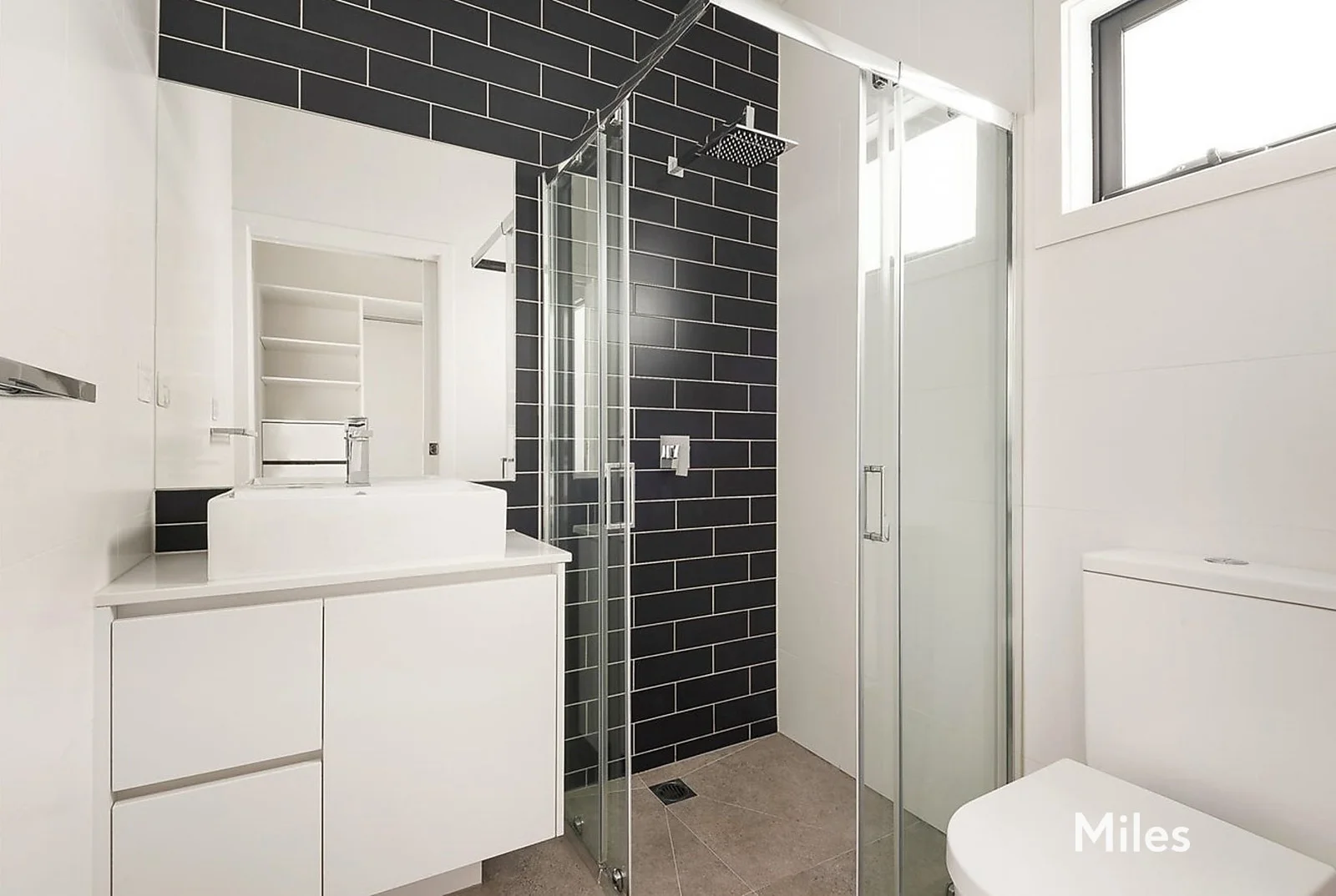 Additional image 9 of 3/43 Linden Avenue, Ivanhoe VIC 3079