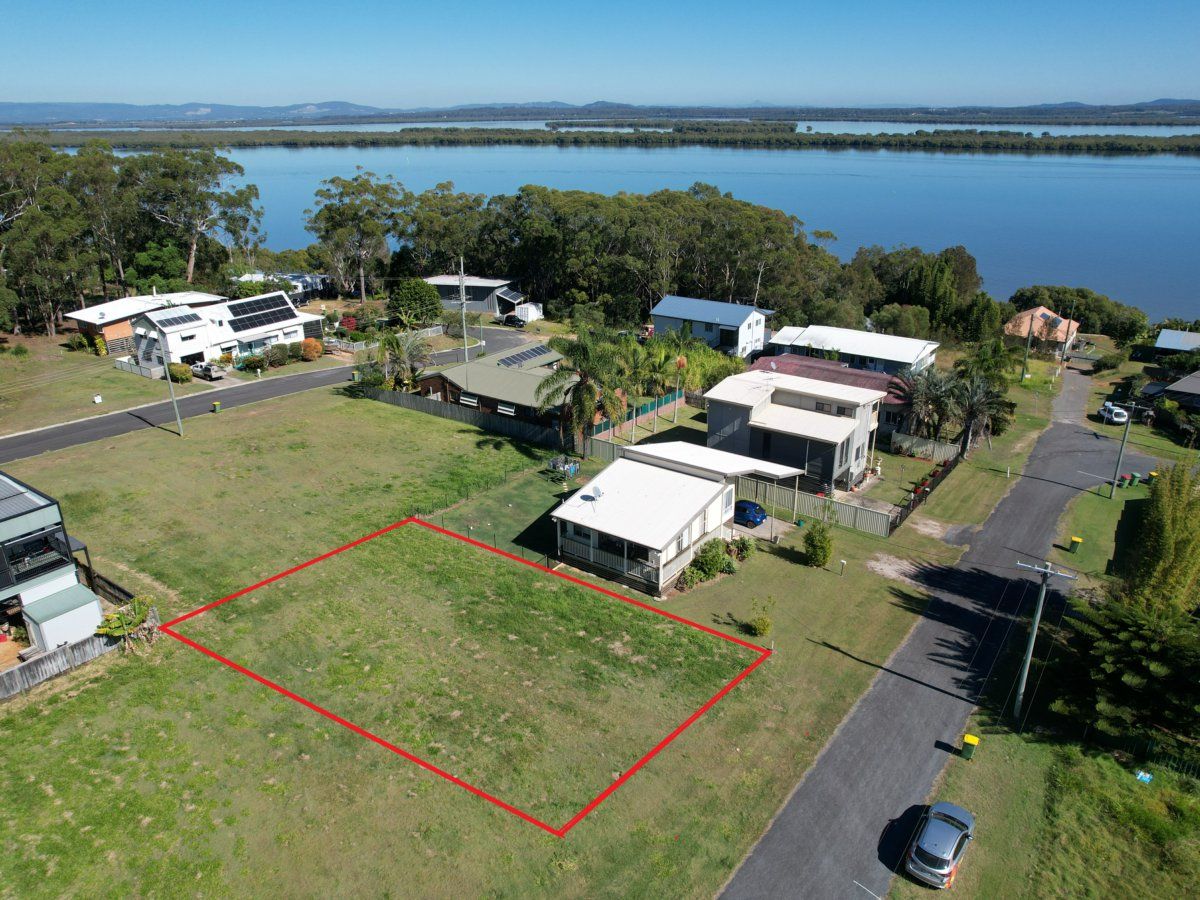 14 Panorama Avenue, Russell Island QLD 4184, Image 2