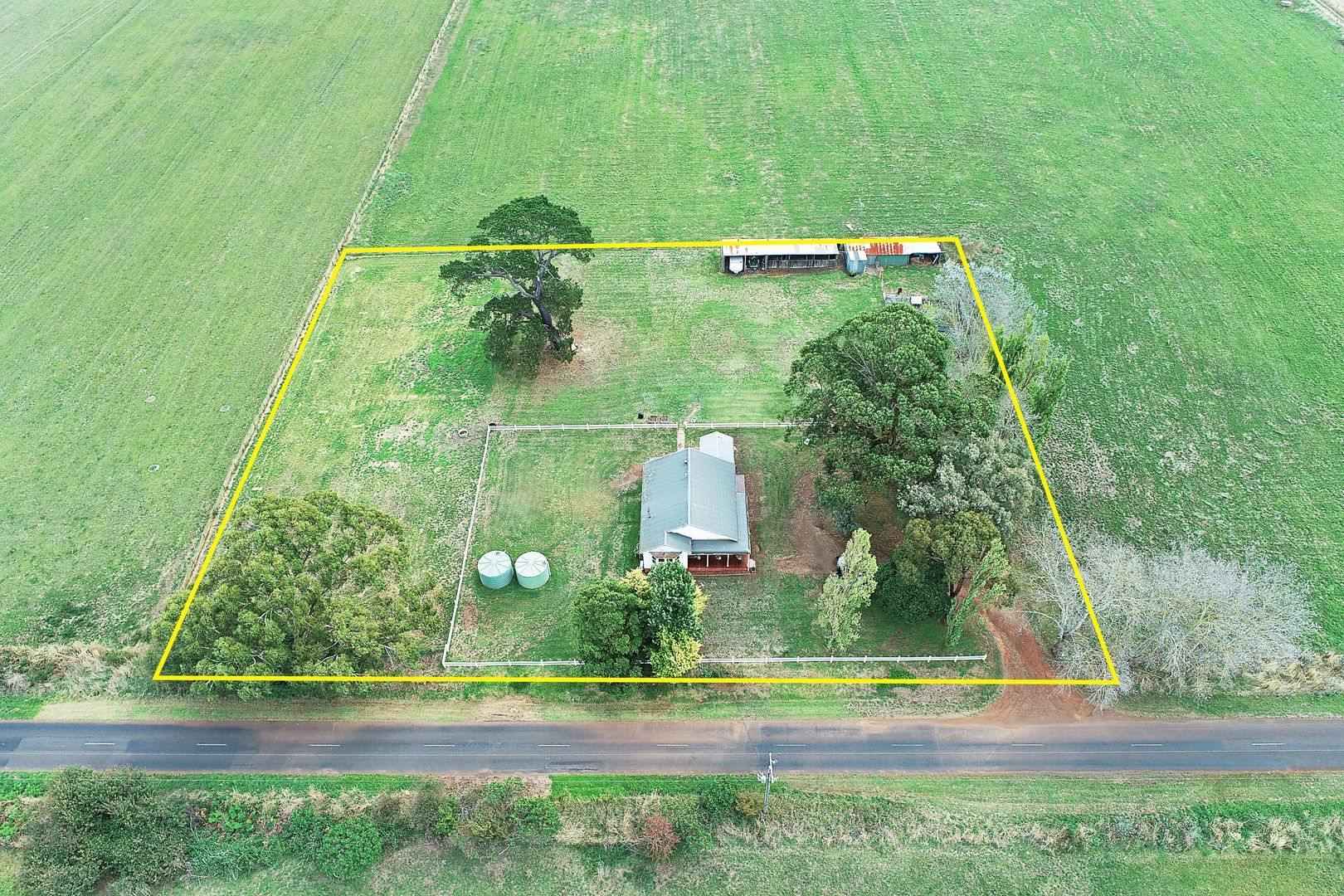 233 Cemetery Road, Cobden VIC 3266, Image 1