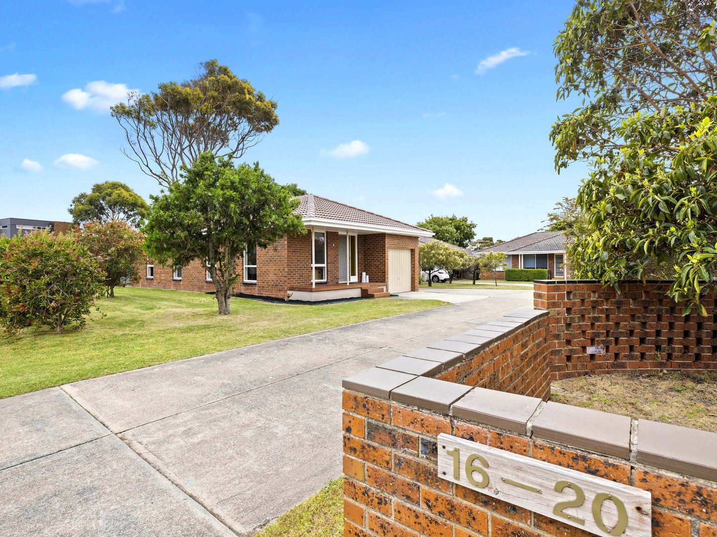 1/16-20 Johns Road, Mornington VIC 3931, Image 2