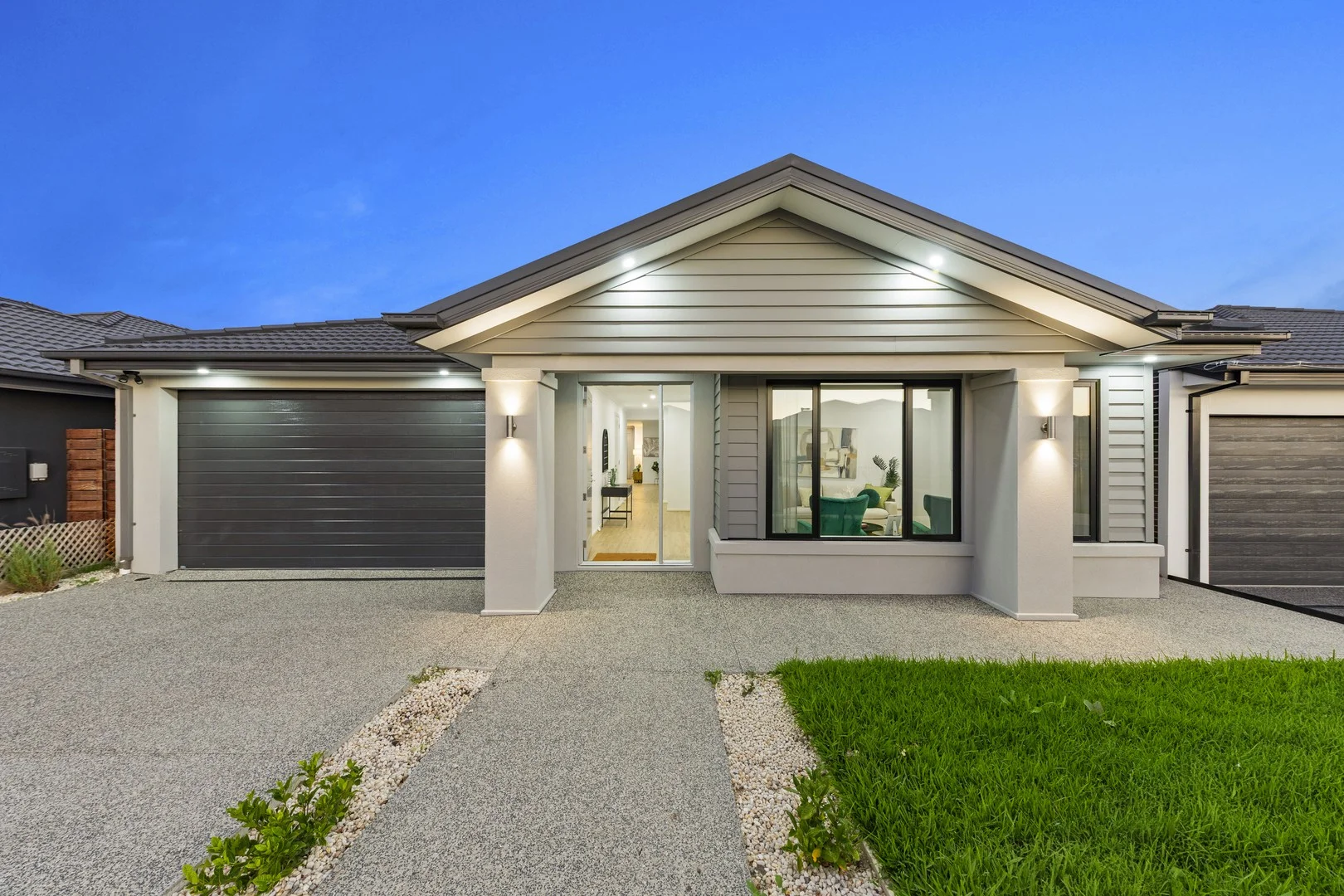 9 Bursaria Grove, Officer VIC 3809