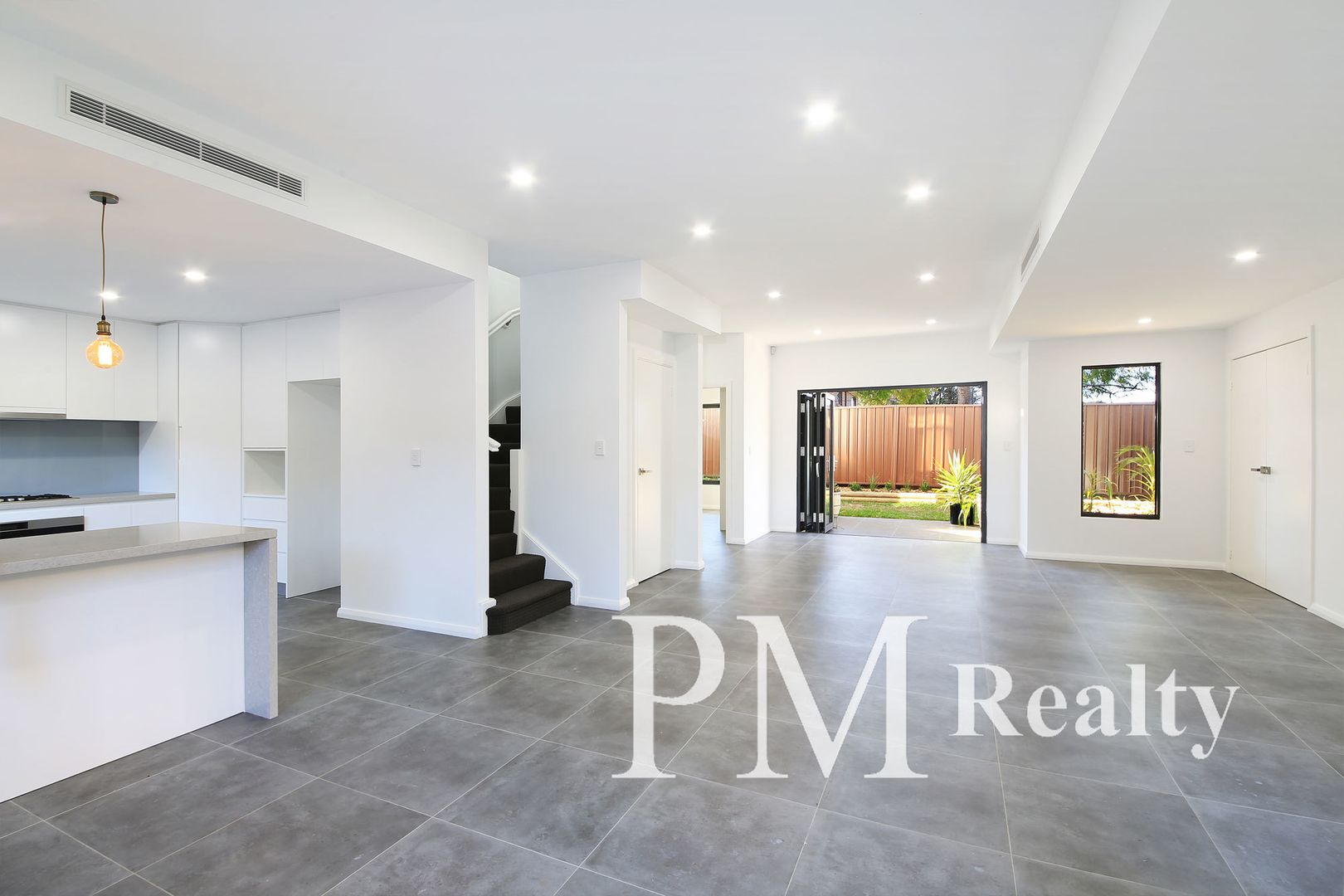 3/9 Glencoe St, Sutherland NSW 2232, Image 1