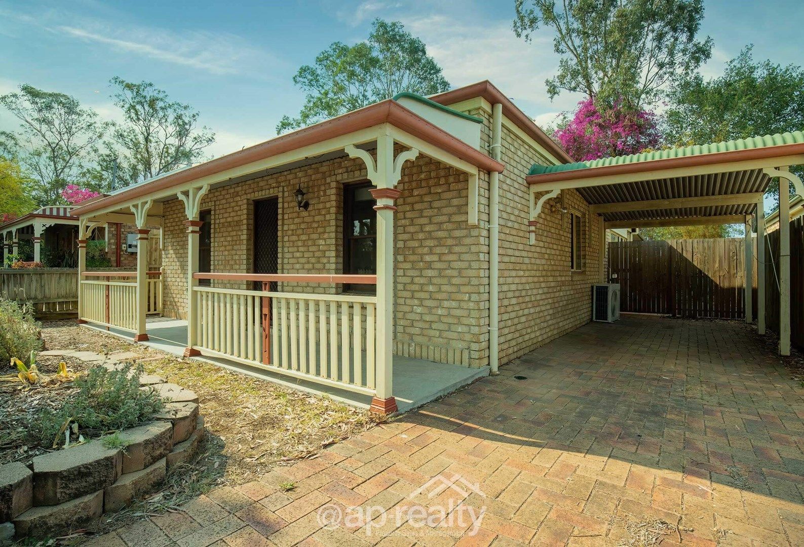 7 Battersea Close, Forest Lake QLD 4078, Image 2