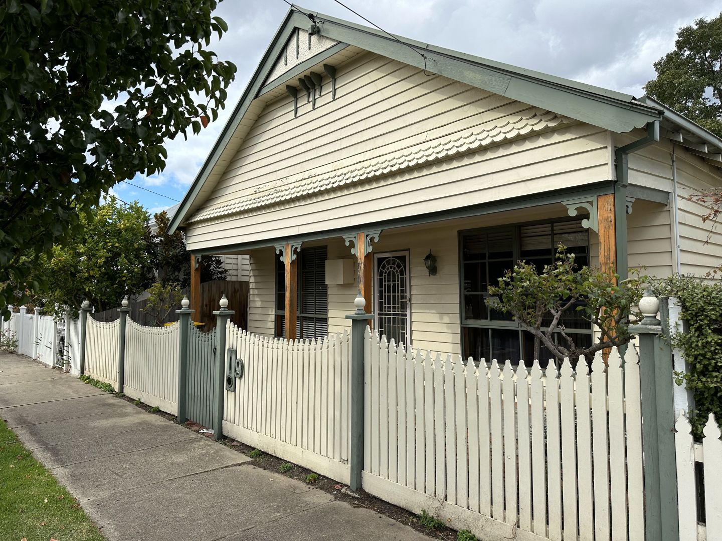 9 Loch Street, East Geelong VIC 3219 House For Rent Domain