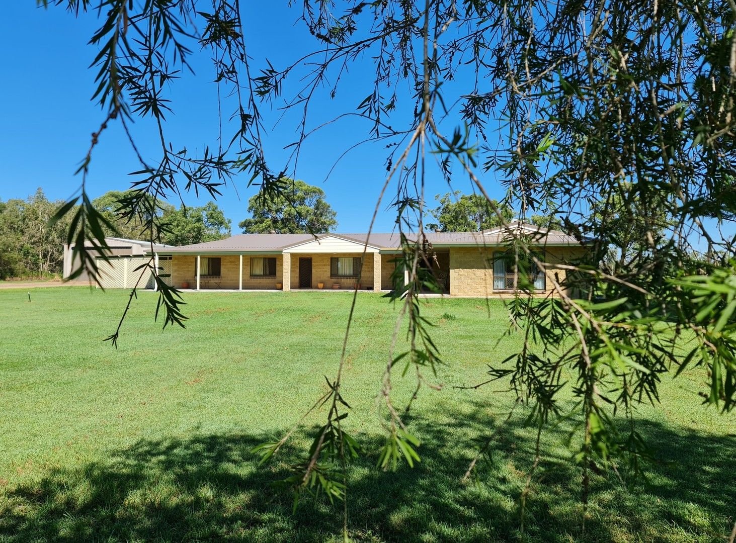 422 Beaver Rock Rd, Granville QLD 4650, Image 0