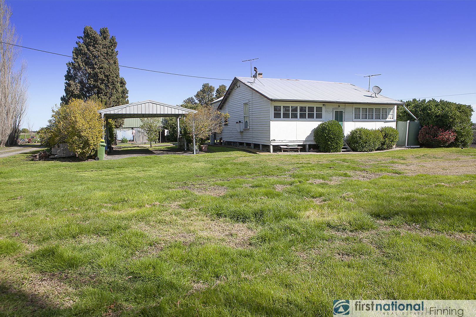 220 Peers Road, Dalmore VIC 3981, Image 2