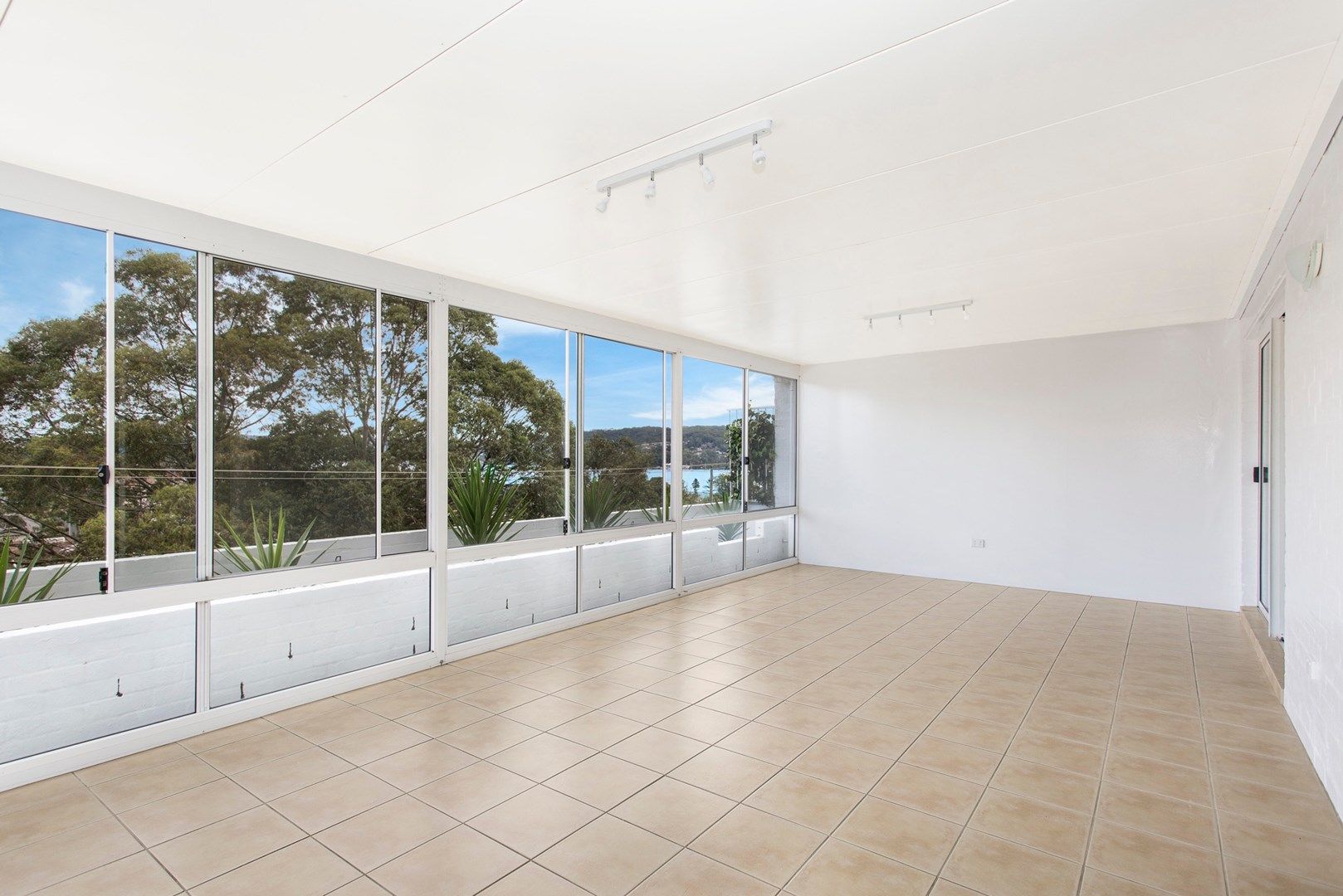 4/67-69 Henry Parry Drive, Gosford NSW 2250, Image 2