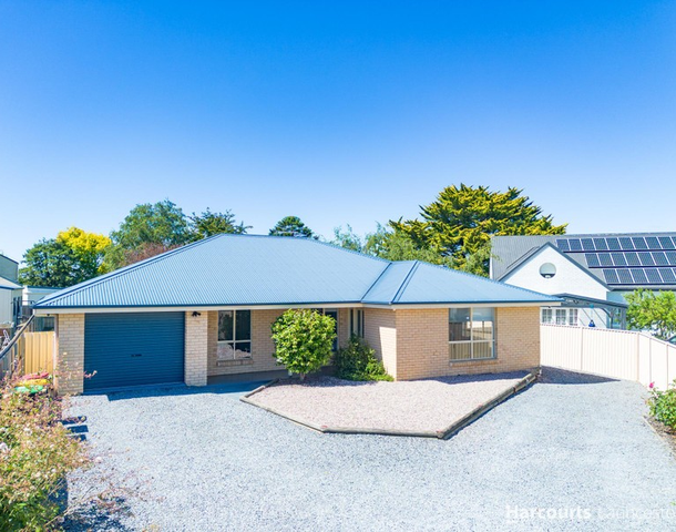 11 Clovis Court, St Leonards TAS 7250