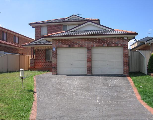 15 Thursday Place, Green Valley NSW 2168