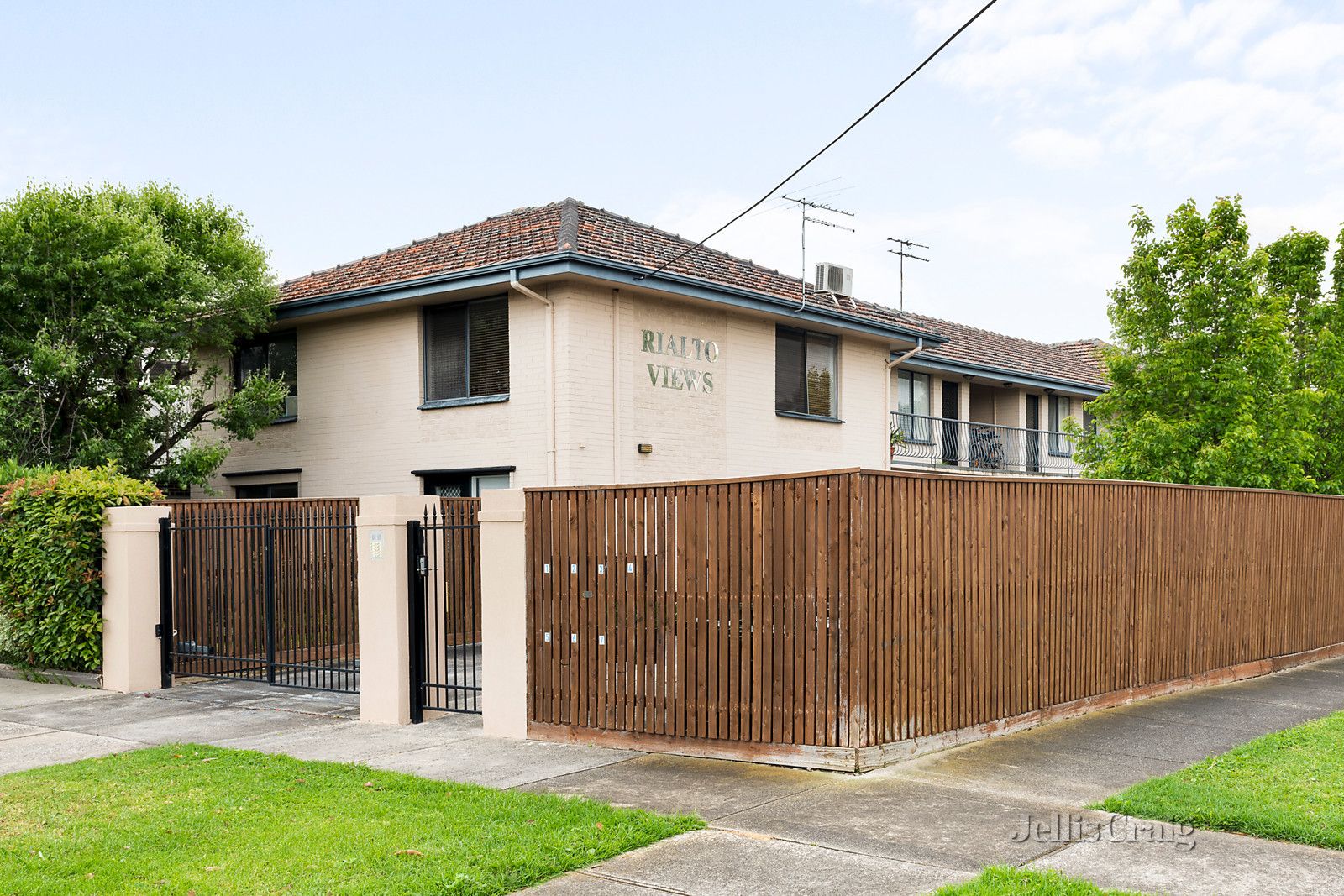 4/40 Swift Street, Thornbury VIC 3071