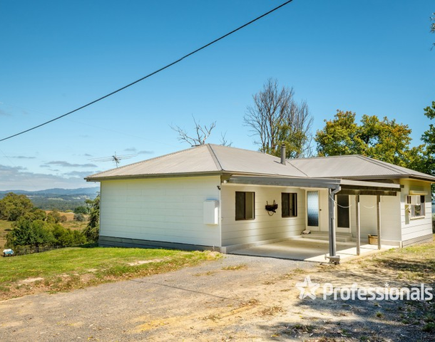 205 Schoolhouse Road, Woori Yallock VIC 3139